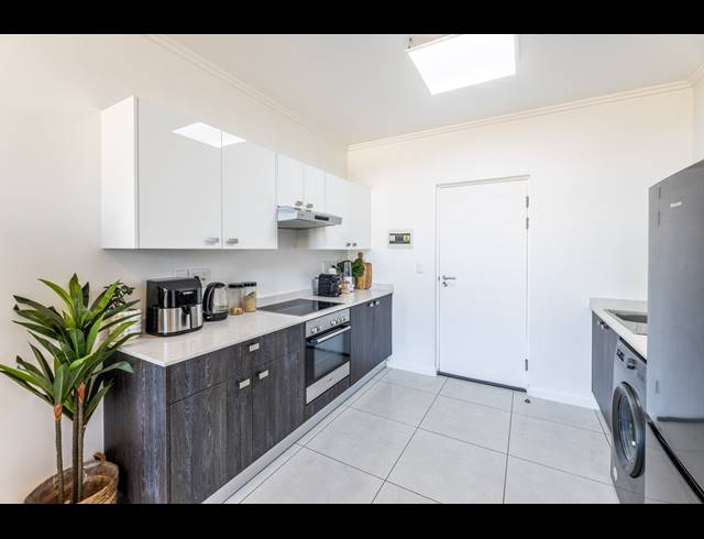 1 BEDROOM APARTMENT FOR SALE IN RIVONIA